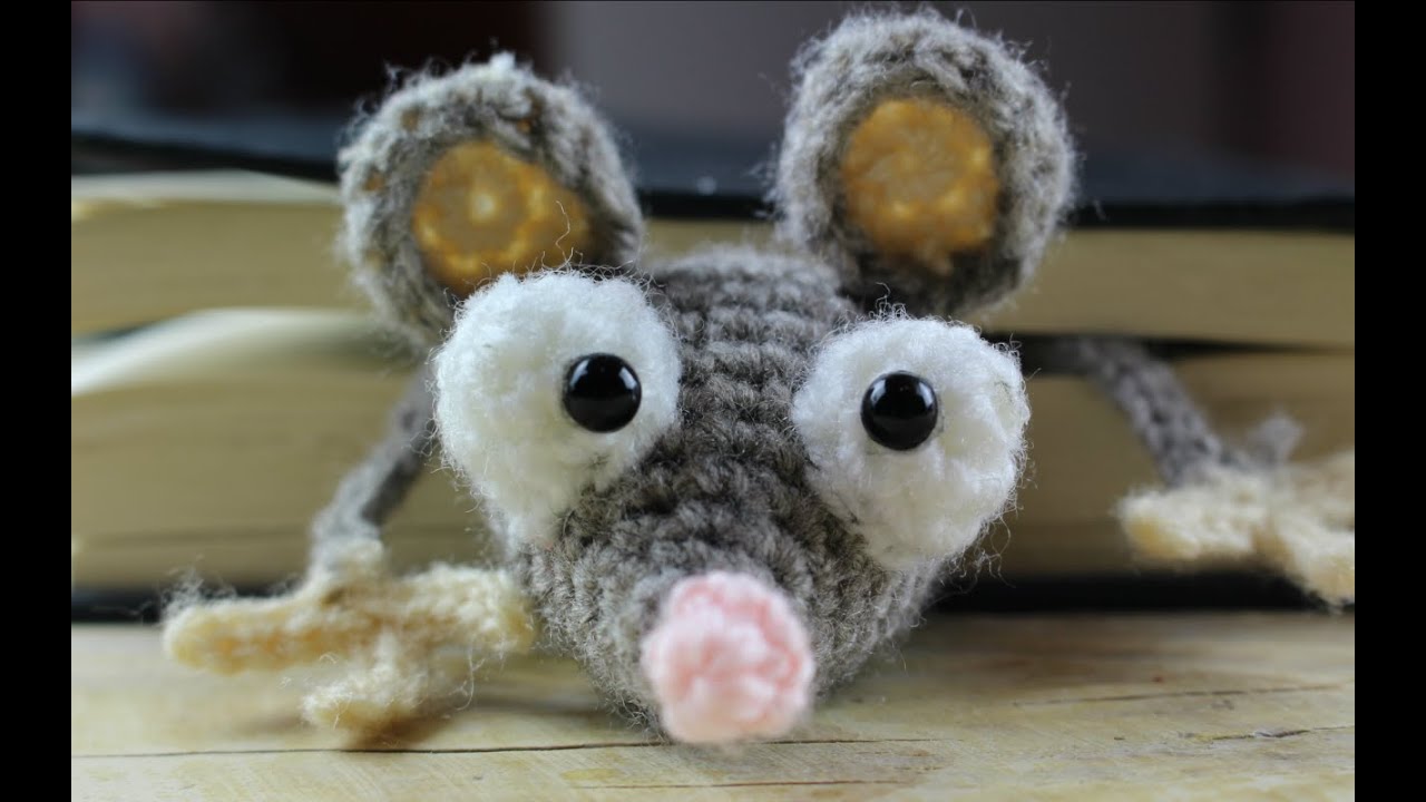 Mouse Bookmark Amigurumi | World Of Amigurumi
