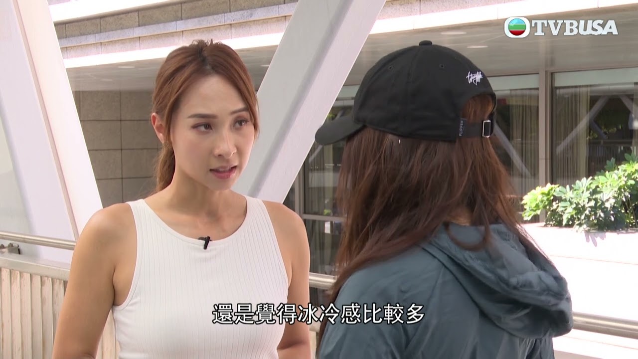 東張西望｜有女士光顧美容院療程後不但感覺痛楚皮膚更出現水泡。事主向美容院投訴，對方卻反指是事主的不當行為引致...｜TVBUSA｜民生
