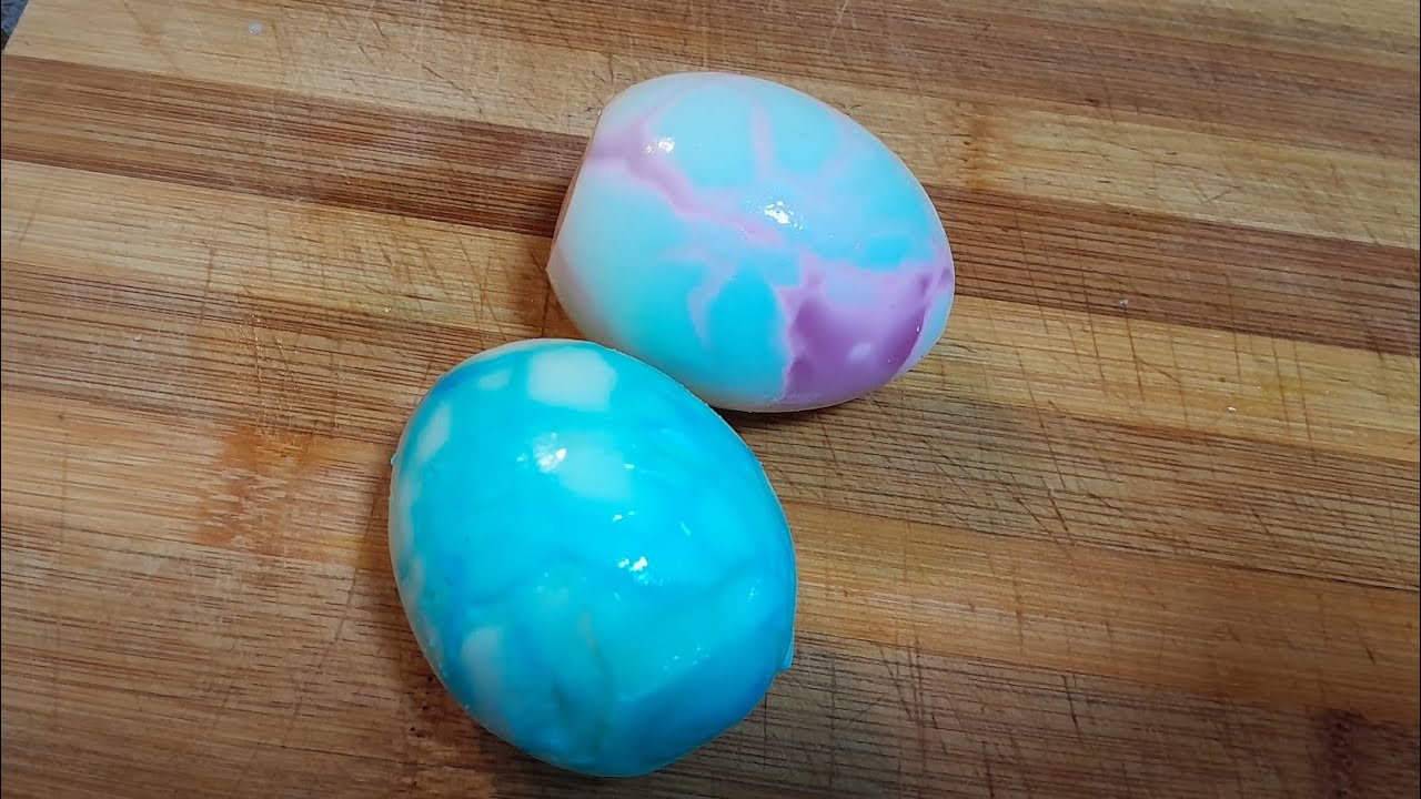 como hacer huevos cocidos de colores
