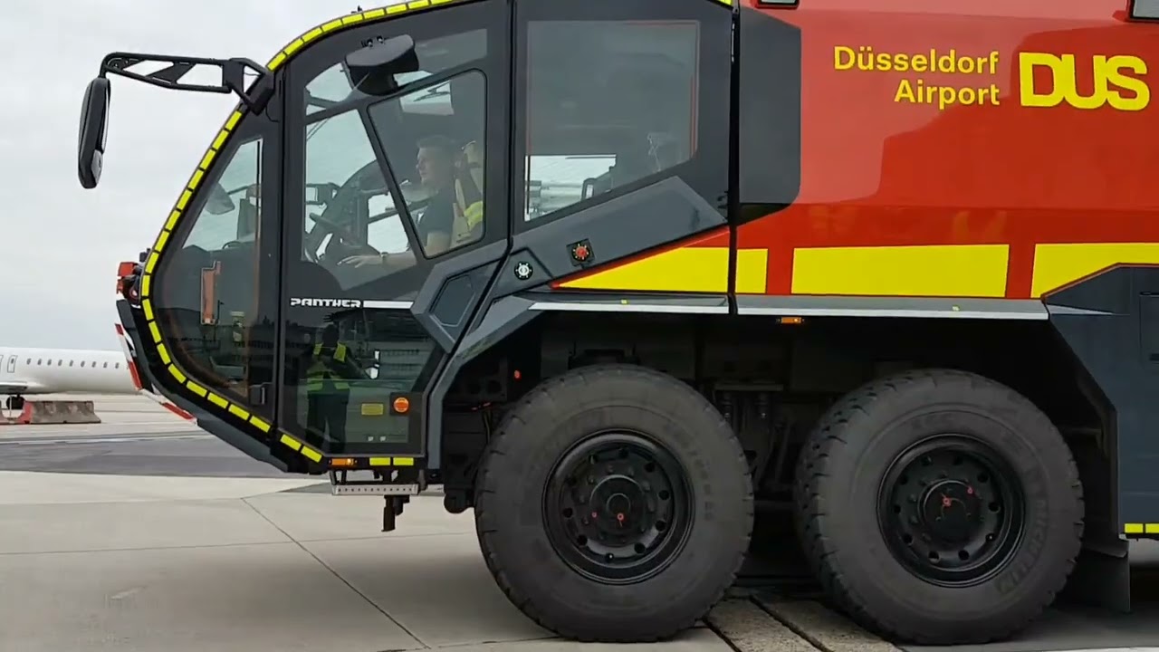 Der PANTHER auf dem Düsseldorf Airport