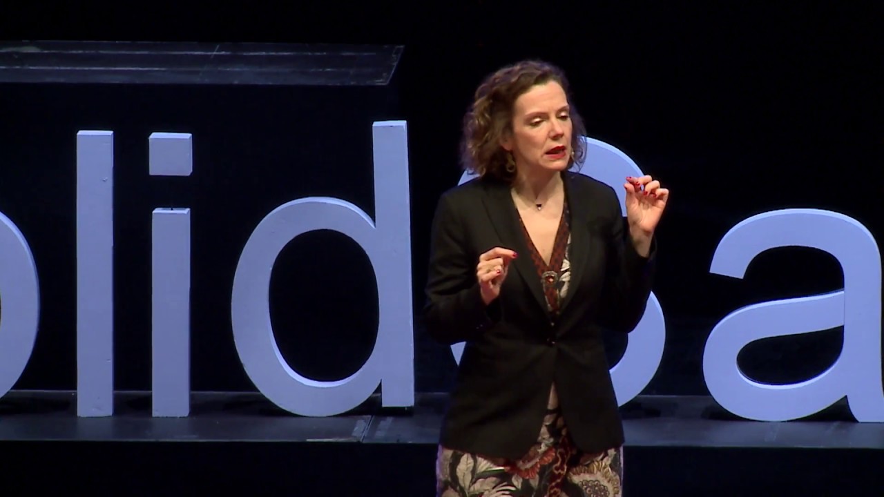 Construcción circular, nueva oportunidad para las ciudades | Carmen Devesa | TEDxValladolidSalon