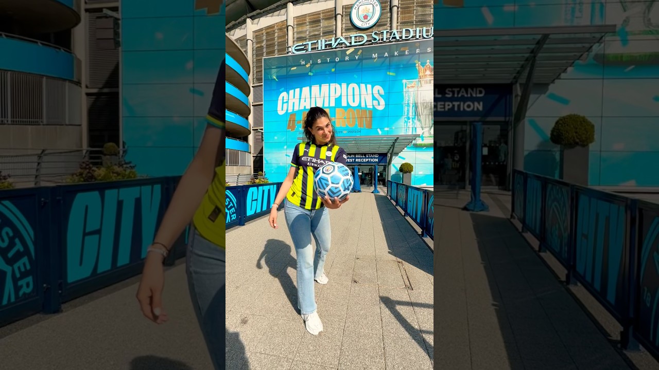 Fake or real?! 🤔🏟️