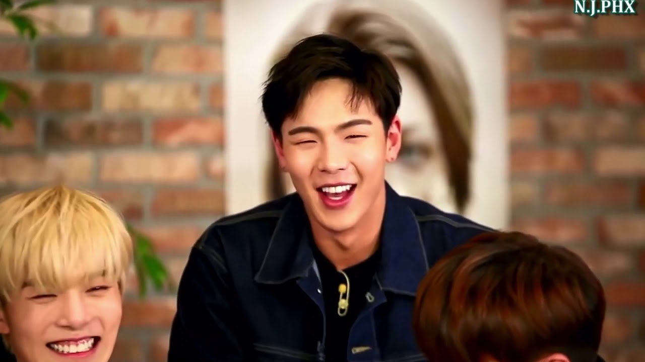 SHOWKI Moments Pt.1