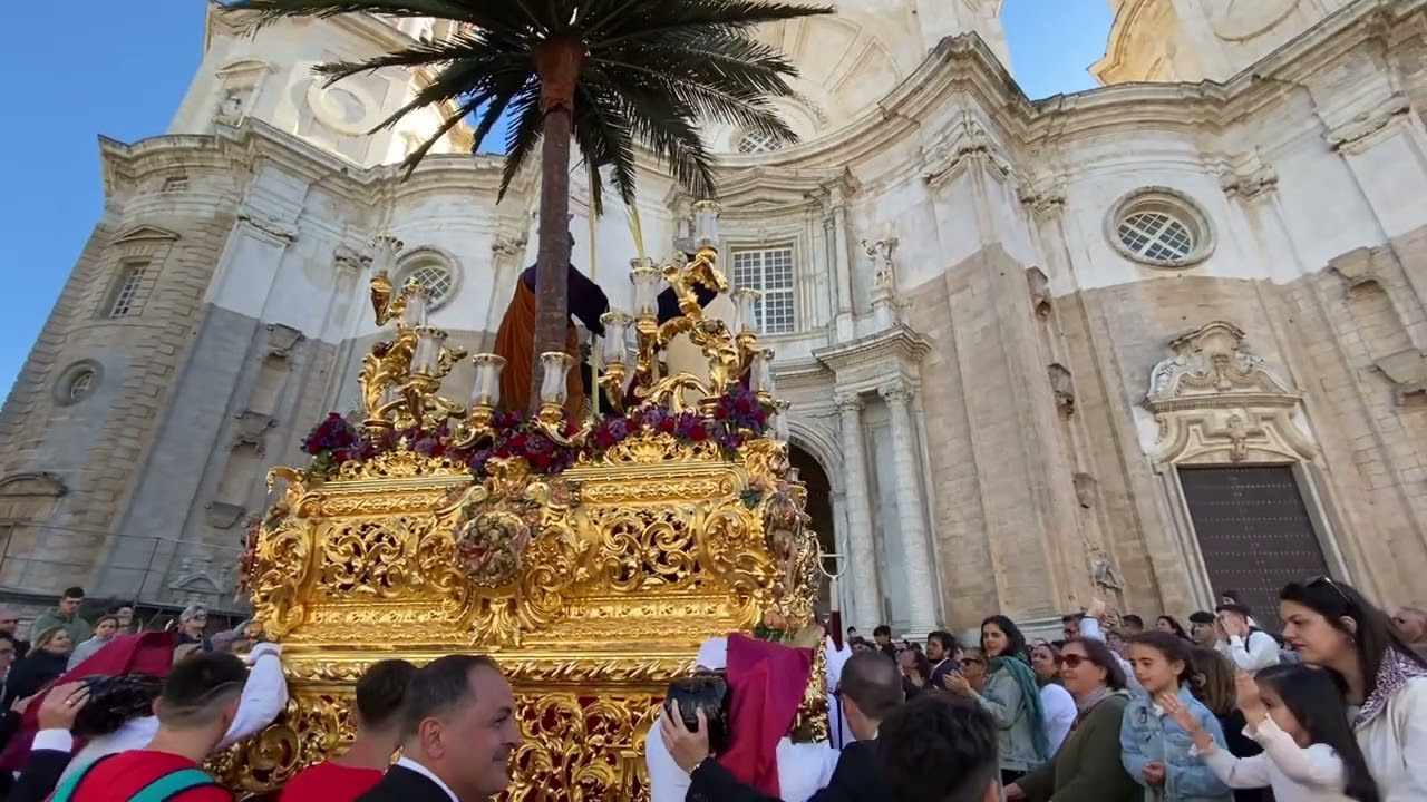 Jesús de La Paz - Borriquita Cádiz 2023 - Rampa de Catedral