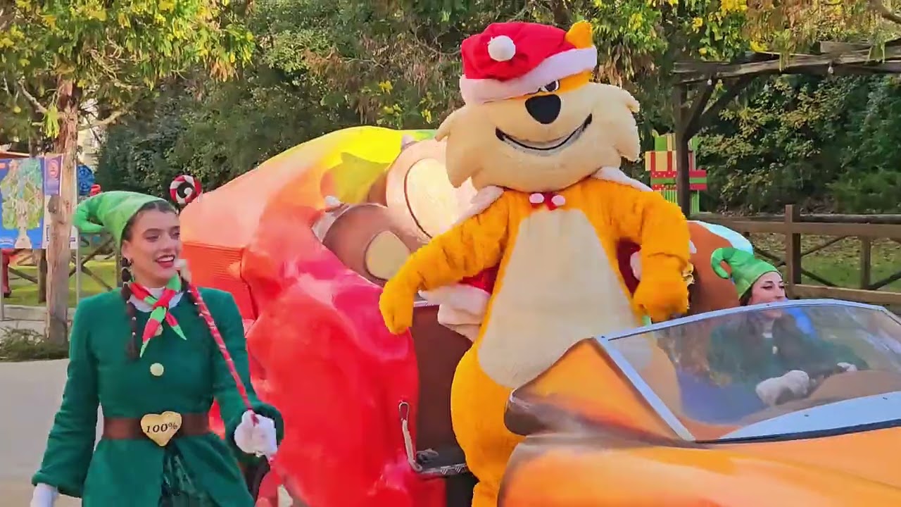 IL NATALE BRILLA A MAGICLAND! Magic Christmas 2025
