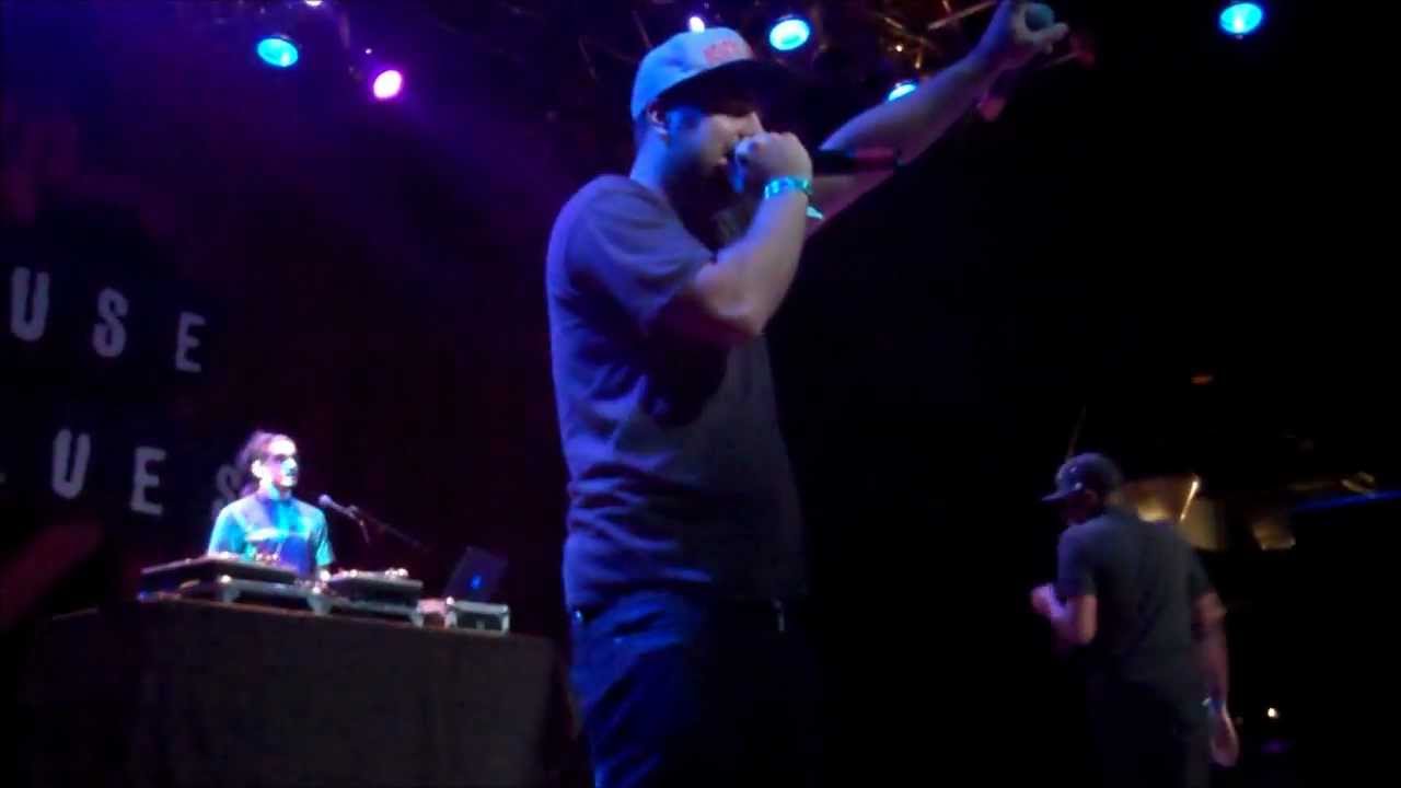 Smoke Screen - Melodies Of A Silhouette [Live at The House of Blues Cleveland]