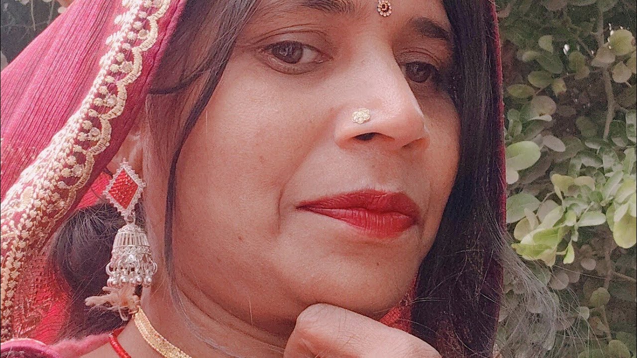 Meeta Awadhi Geet  is live! को गुड नाइट यह कुछ बातें करते हैं