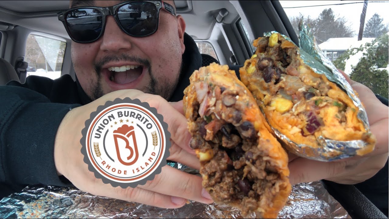 XL Steak Burrito Mukbang 🌯 Union Burrito in East Providence, RI