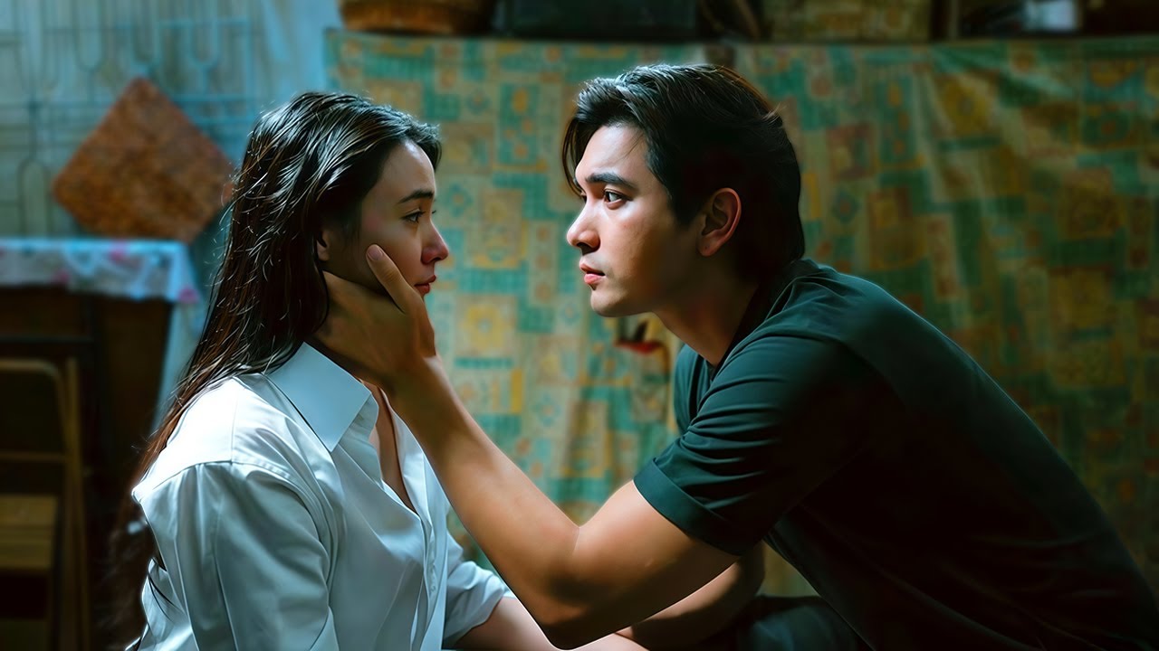 The Devoted Bodyguard Falls for an Orphan Girl Who Can Swap Souls