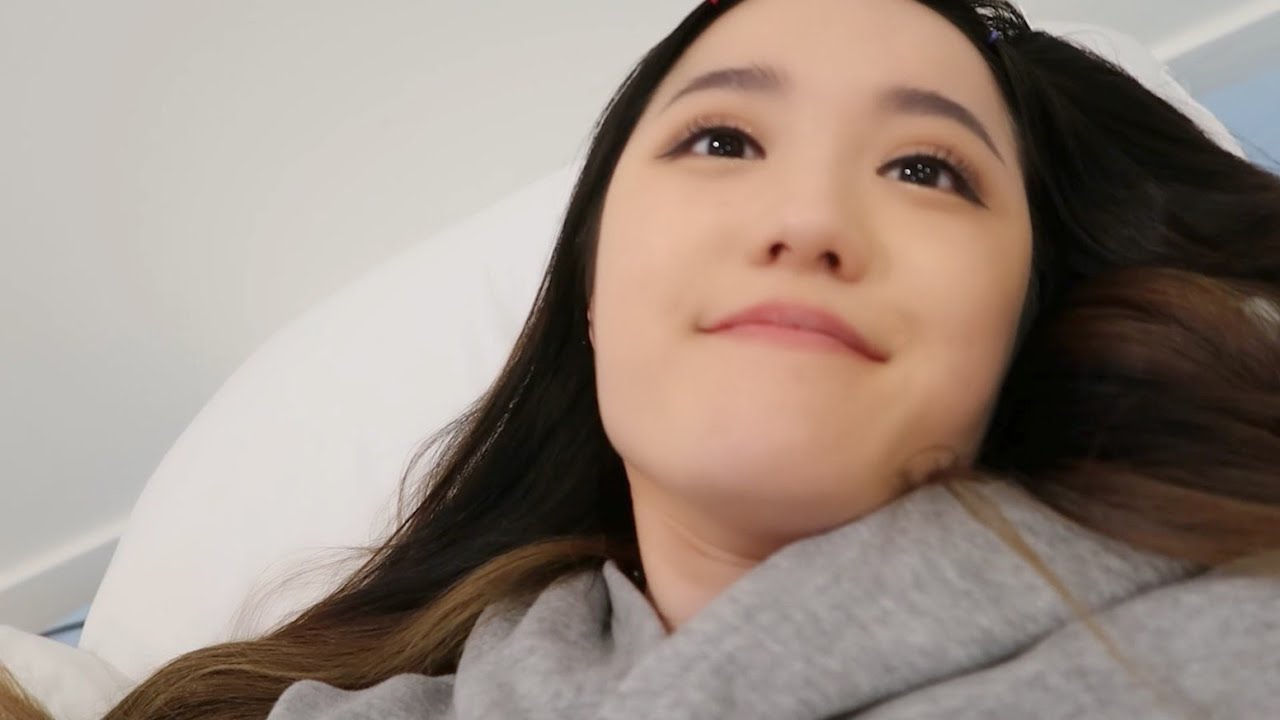 It's an AngelsKimi VLOG #1 - My new Apartment in Los Angeles!