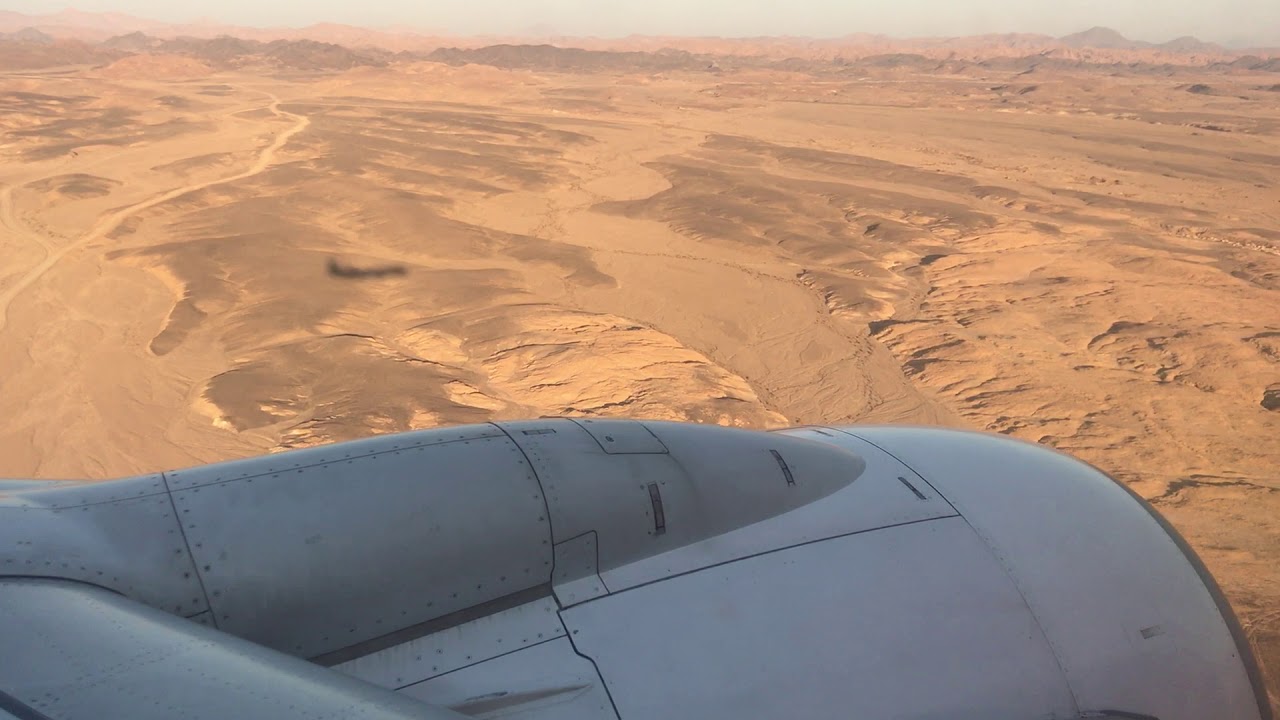 Landol&aacute;s Marsa Alam-ban // LANDING IN MARSA ALAM, Egypt