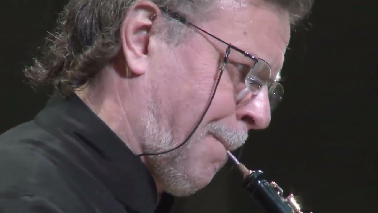J. S. Bach — Concerto for oboe and strings F Major BWV 1053R
