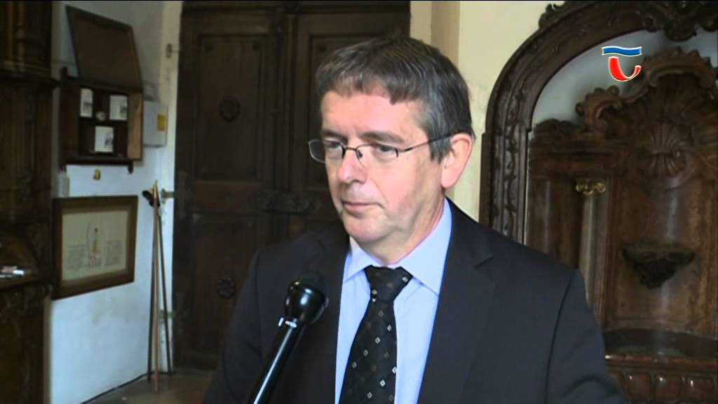 150803 Híradó 01 Hétvégén tartotta első miséjét a Szent Kereszt Plébánia Templom új plébánosa