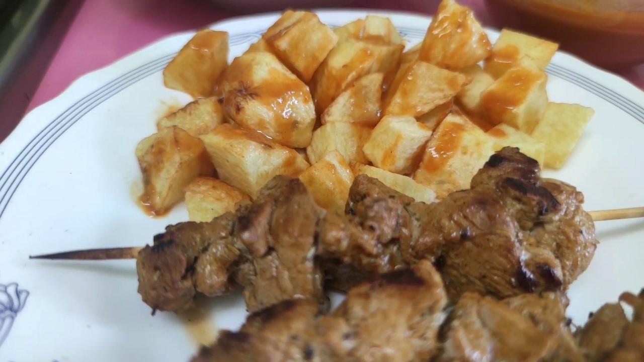 PAPAS BRAVAS RIQUISIMAS TAL CUAL LA PONEN EN LOS BARES