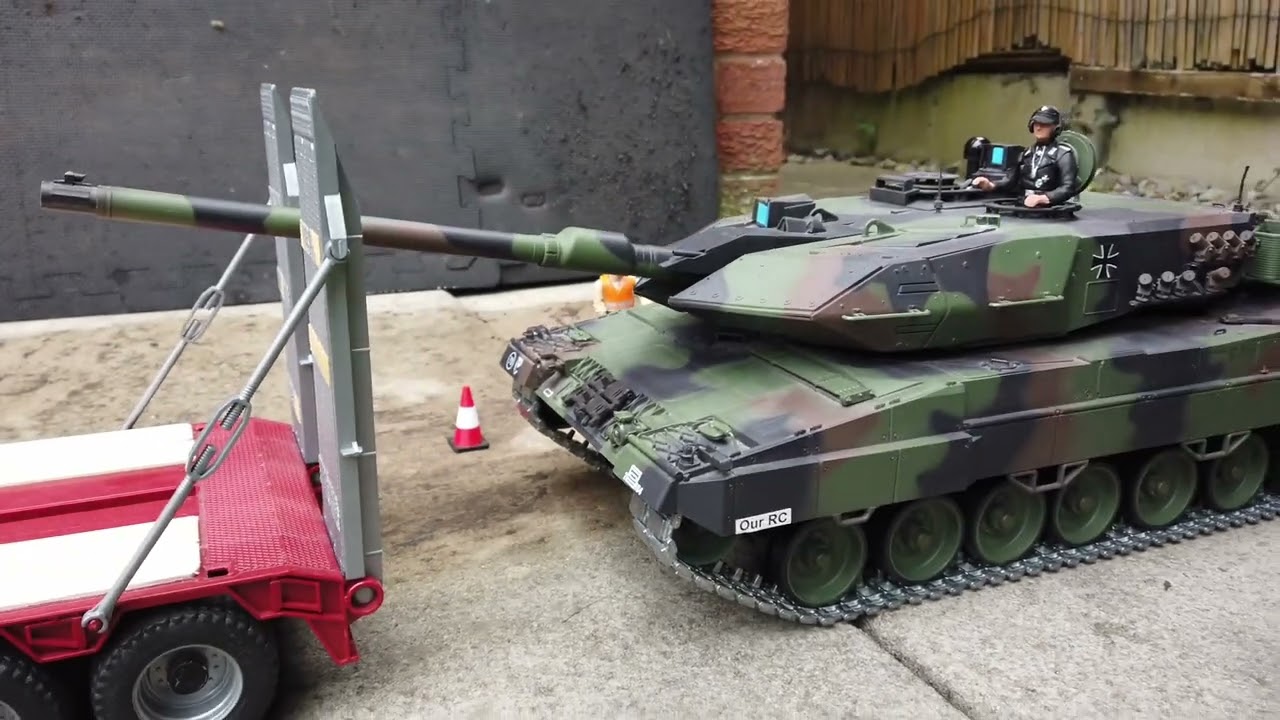 Transportation of German, Leopard Tank 2A6