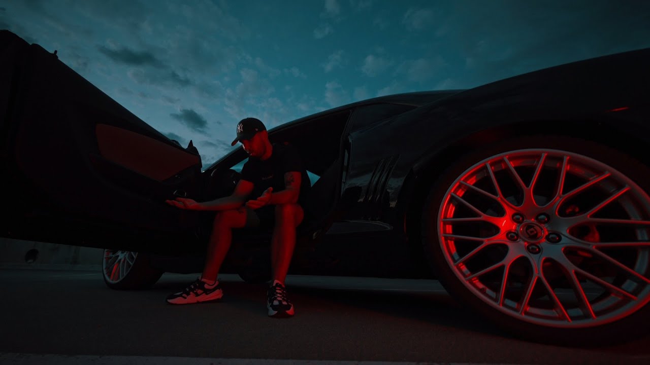 Adrian Race - V NOCI (Street Video)