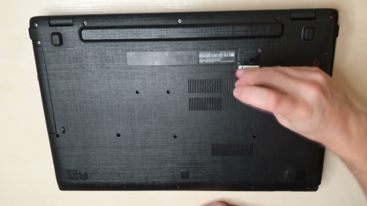 Acer Aspire E5-772G complete disassembly and cleaning/replacing thermal paste