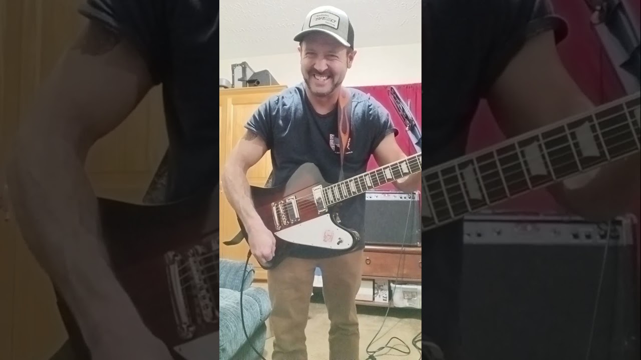 Playing the Epiphone Firebird V - with commentary