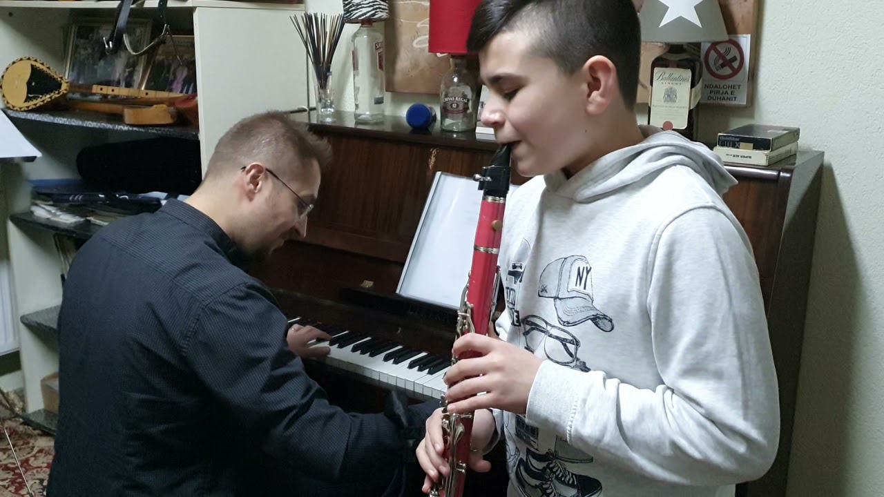 Erdenaj Şenlendirici Sali & Edon Ramadani Piano