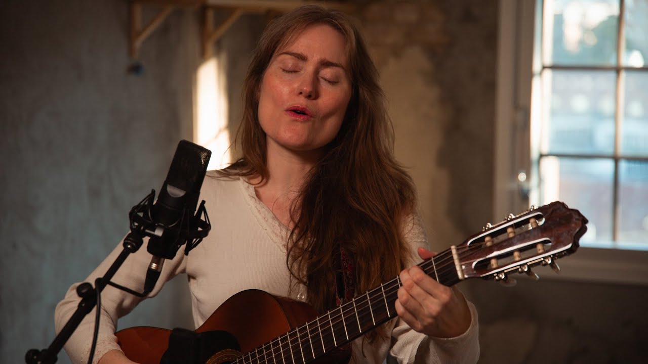 Signe Marie Rustad - Talk to Me of Mendocino (Kate & Anna McGarrigle) | The Influences 