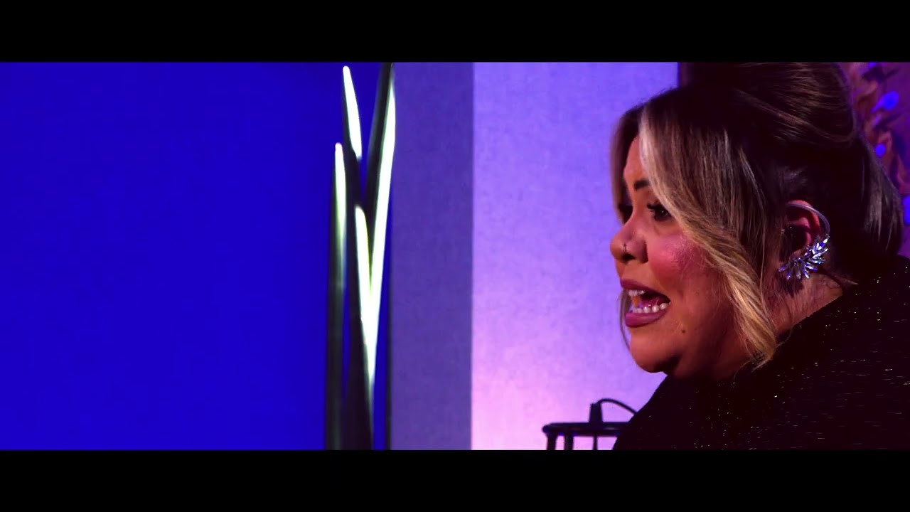 PRISCILA MEIRELES - DESABOU - Skyfall