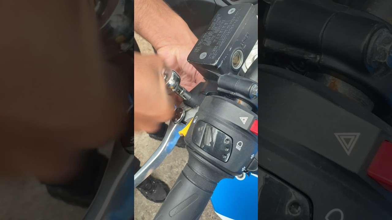Замена рычагов сцепления и тормоза на мотоцикле Suzuki GSX650F.