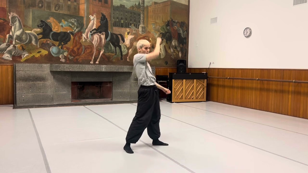 Improvisation + Performance by Riccardo Crescente