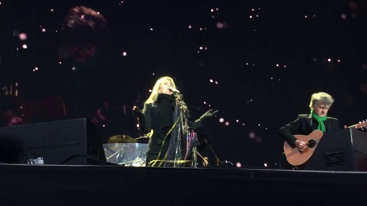 Fleetwood Mac - Landslide (RDS, Dublin Ireland)