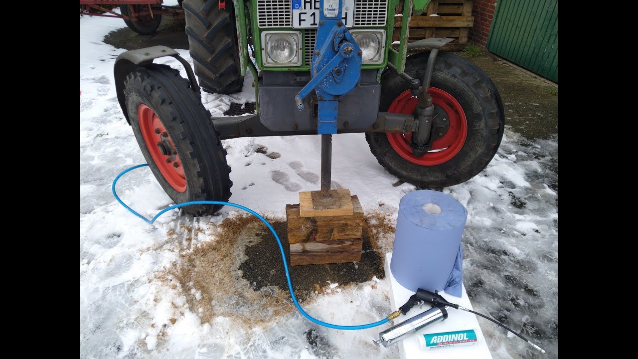 Fendt Farmer 105s: Abschmieren nach Plan, Inspektion, Wartung -- Teil 2