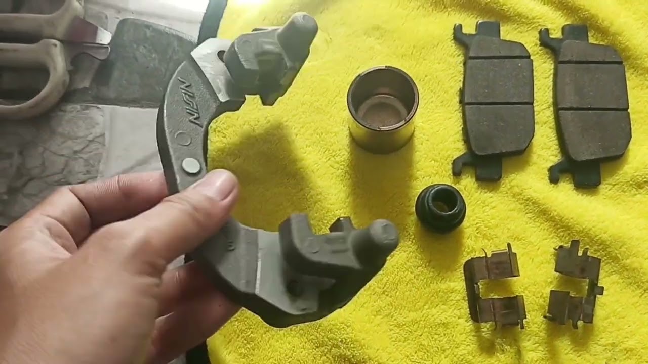 ADV150 CALIPER PISTON CLEANING