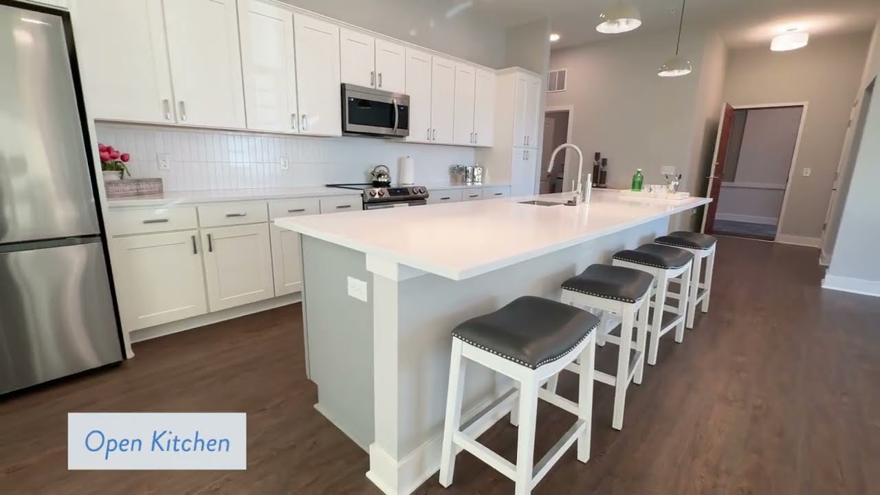 The Starling Walkthrough Experience | The Bailey at Bridge Park