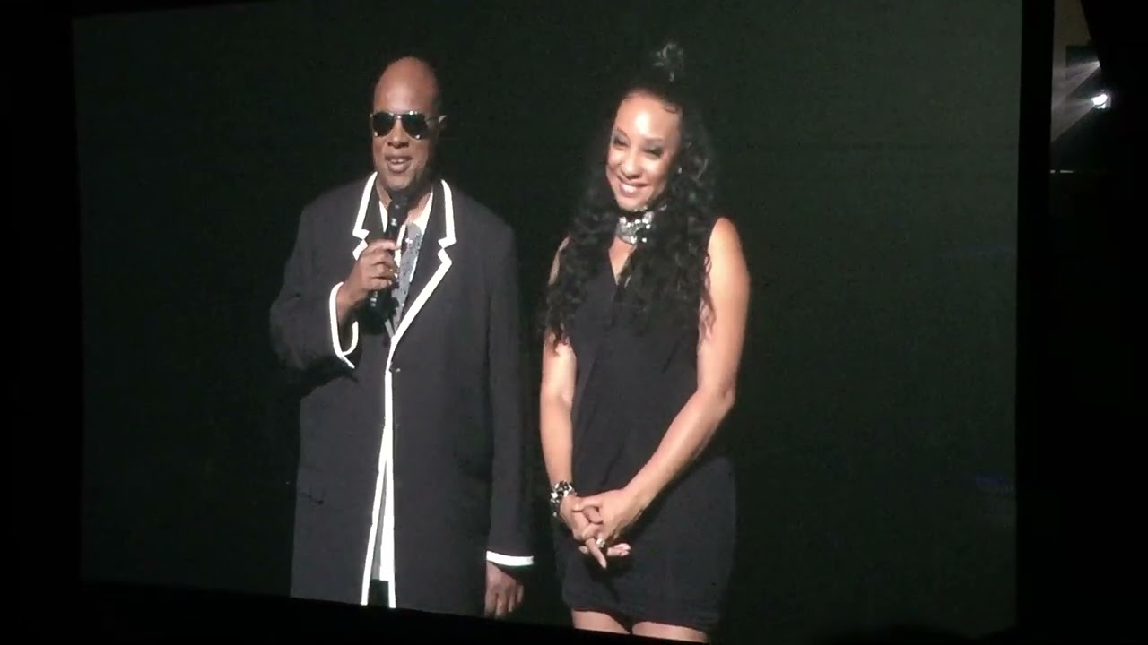 Stevie Wonder - Isn't She Lovely (with daughter who it's written about) John Paul Jones, VA 11.18.15