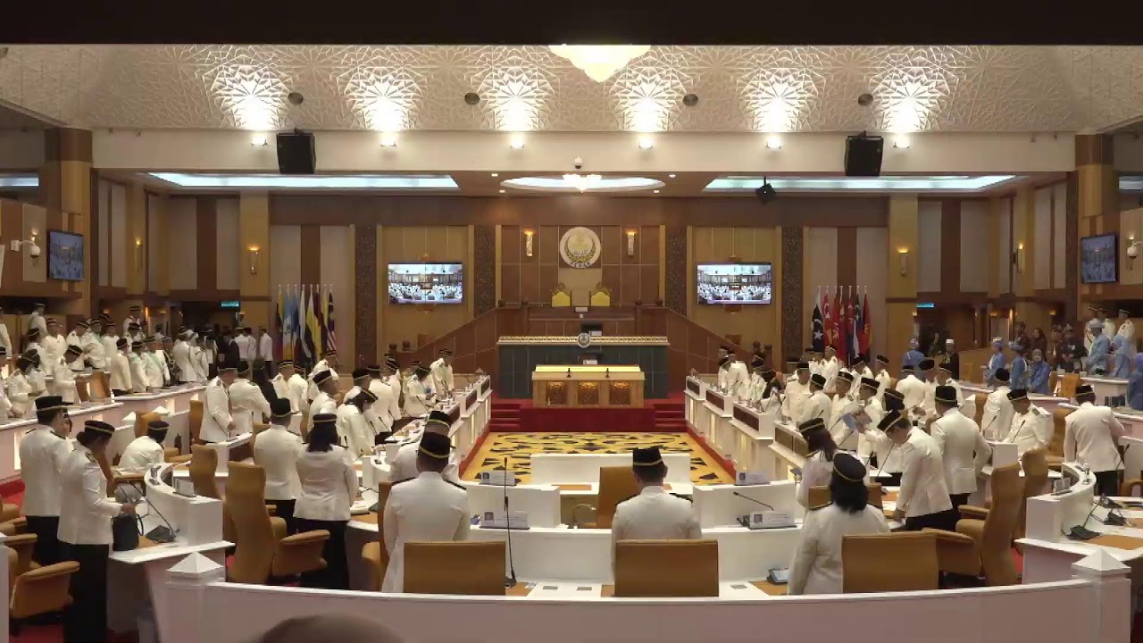 Istiadat Pembukaan Rasmi Tahun Ketiga Dewan Negeri Yang Kelima Belas Perak Darul Ridzuan