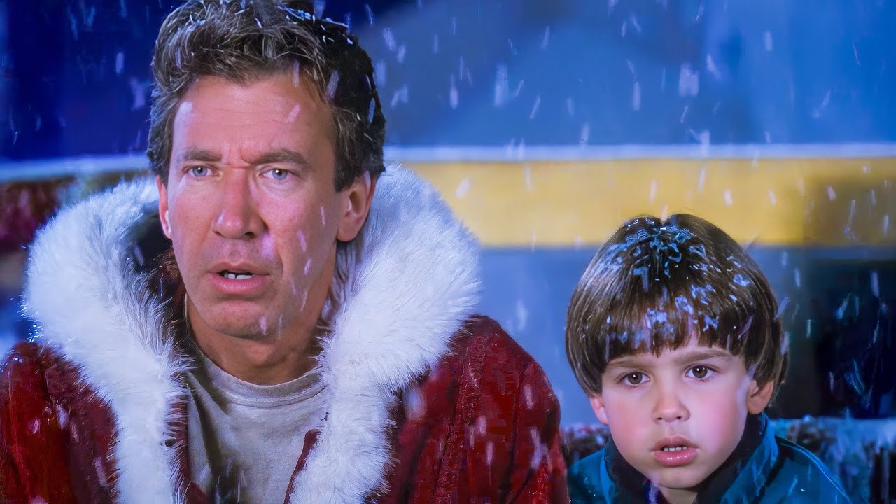 Single Dad Becomes Santa After the Real One Falls on Christmas Eve