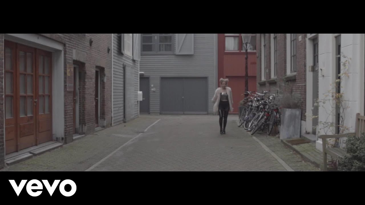 Dorothy Takev - Next To Me (2/6)