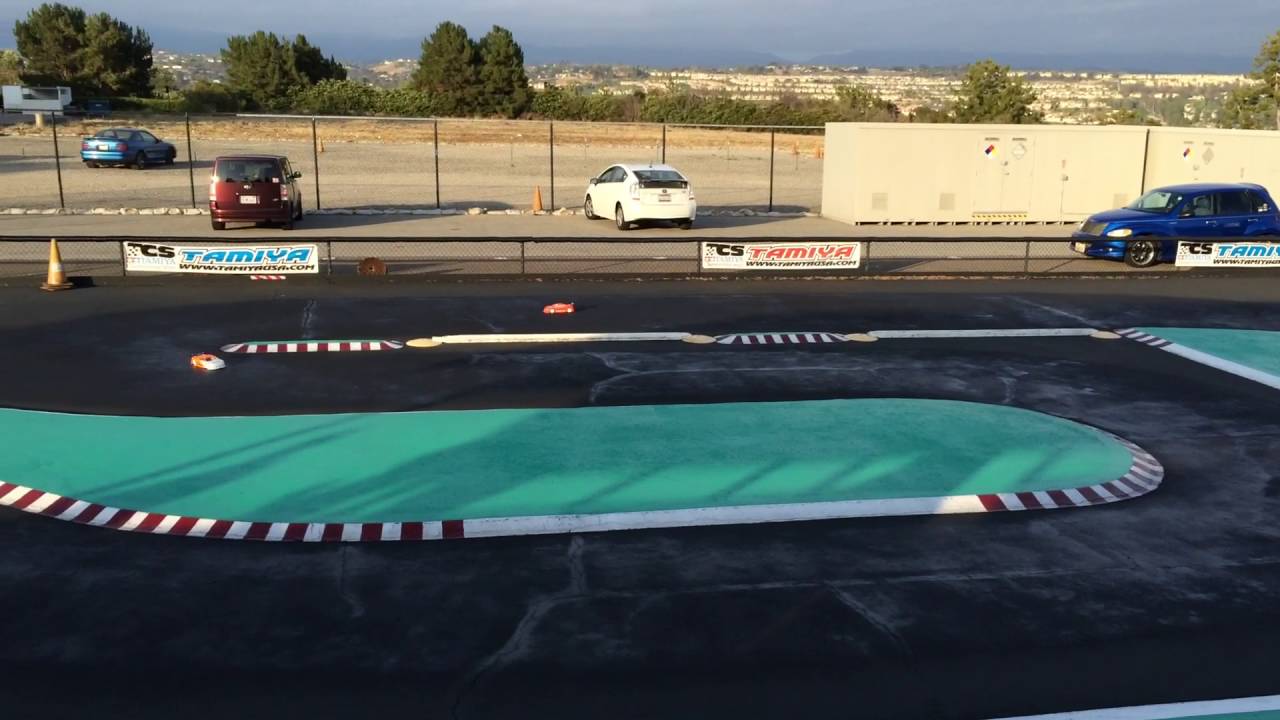 TRF419 Practice at Tamiya America