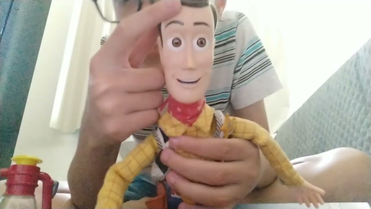Review do Woody da Hasbro 2007 Edição (Aventuras do Woody Olhando as Estrelas)