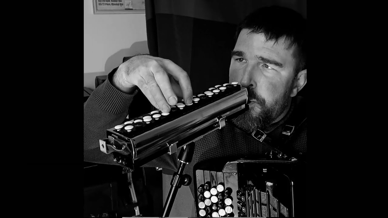 Nakhliom O Balkano - Dobri Dien Romale (trad tzigane russe)