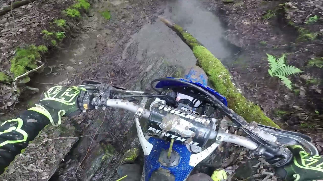 Hard enduro KTM Yamaha 300 450 400