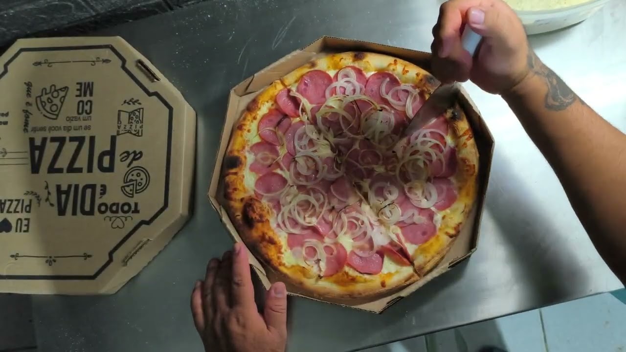 Trabalhando na Garagem… e Olha o Que Nosso Esforço Trouxe! 🍕✨