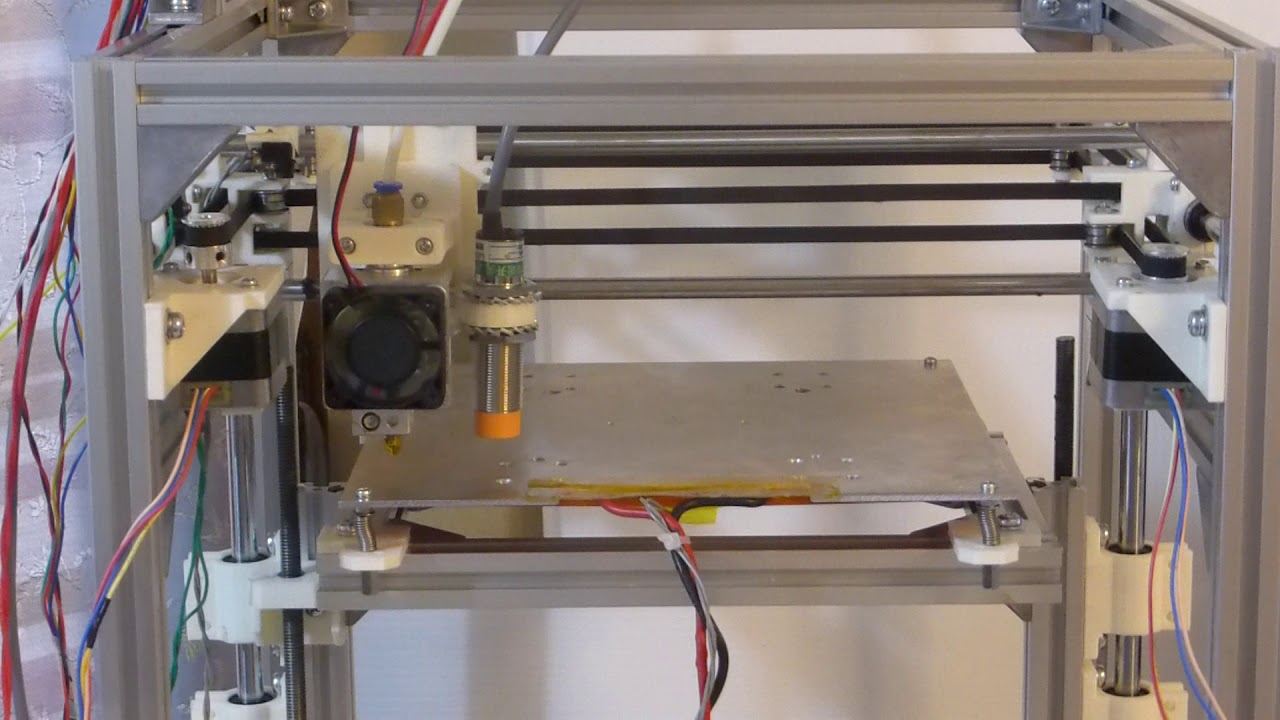 Tech2C's HyperCube 3D Printer Build (Z axis improvement)