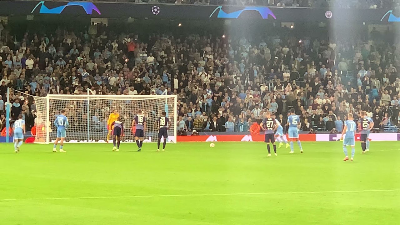 Riyad Mahrez Penalty vs RB Leipzig
