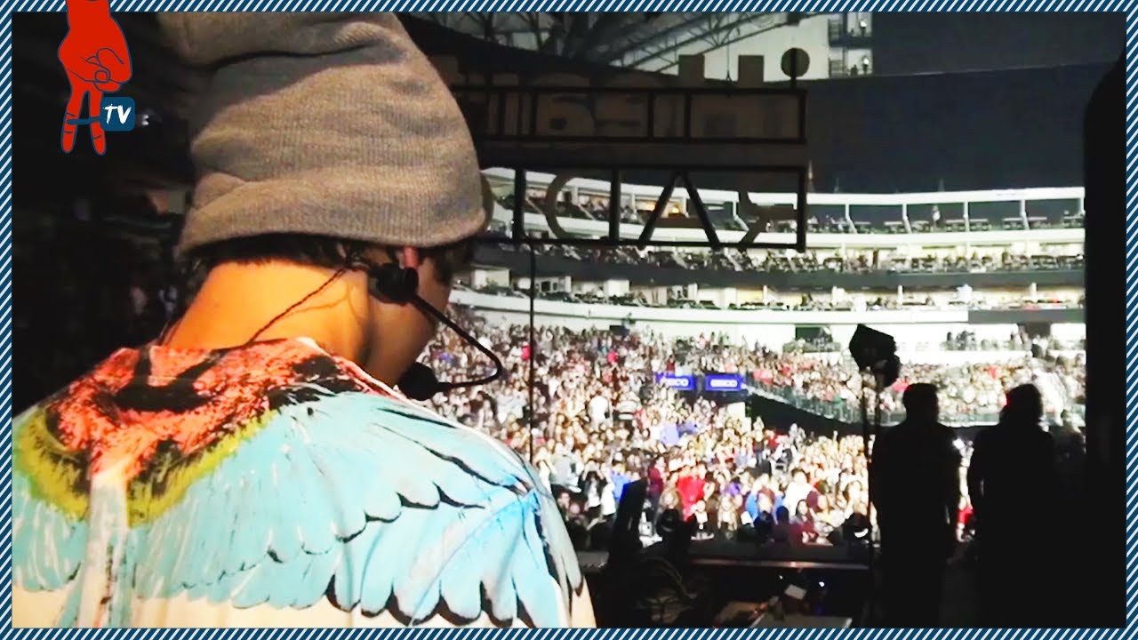 Austin Mahone - Austin's Favorite Holiday Tradition - Mahomie Madness Ep 27