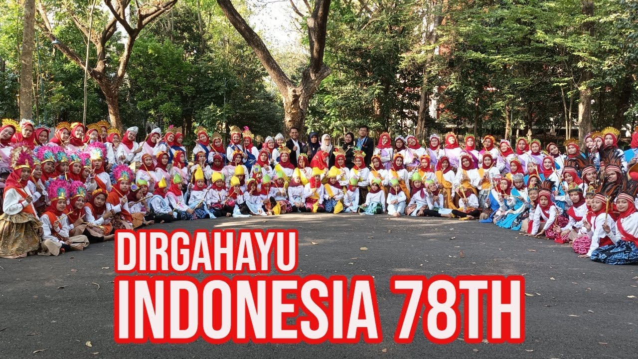 HARAPAN DAN DO'A SANTRI AL-ZAYTUN PADA PERINGATAN KEMERDEKAAN REPUBLIK INDONESIA KE 78