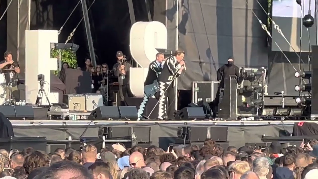 The Hives perform Bogus Operandi at Hillsborough Park (9th June 2023).