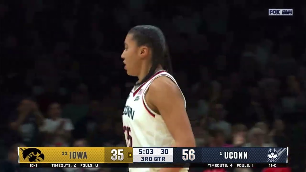 Azzi Fudd's highlights in UConn's win over Iowa