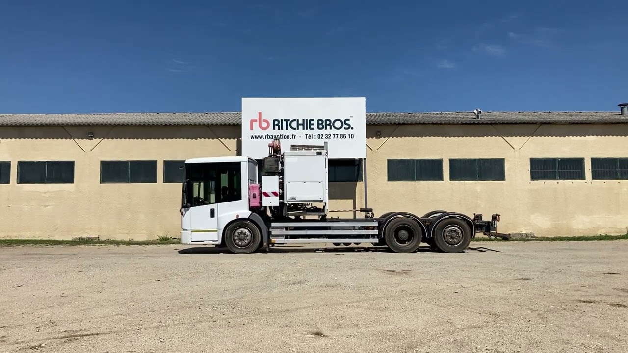 Mercedes-Benz Econic Extended Cab Sanitation Truck I St Aubin, France Auction - 5 & 6 July