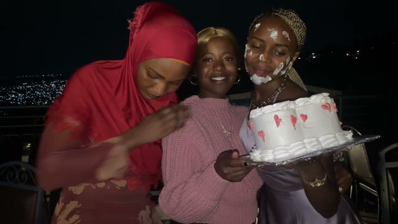 UKO byari byifashe kuri GREAT HOTEL Happy birthday Lina