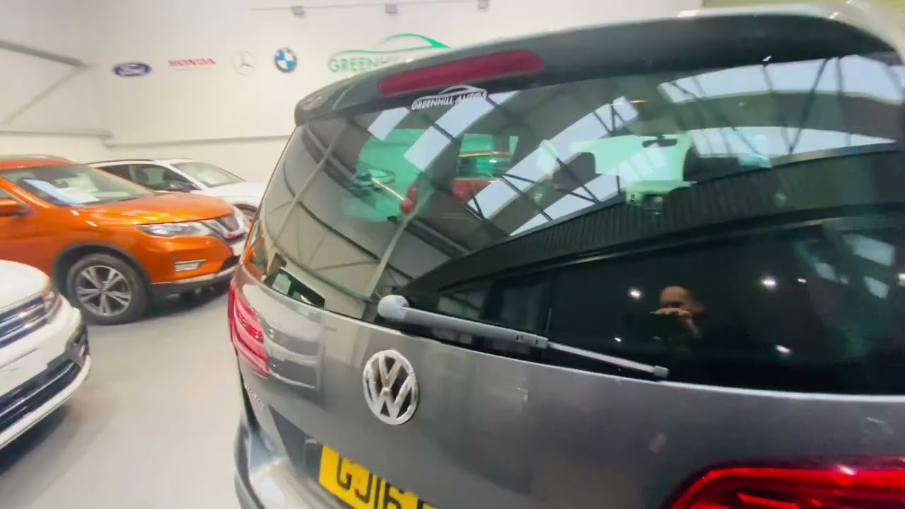 VW Sharan 