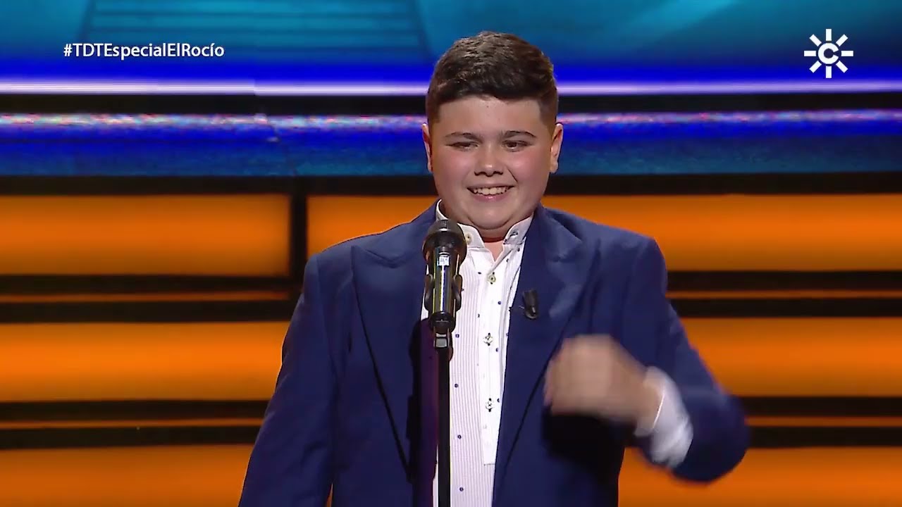 Cristian, 'El niño de los vivas' interpreta unas  'Colombianas rocieras' en TDT9 Desafíos7